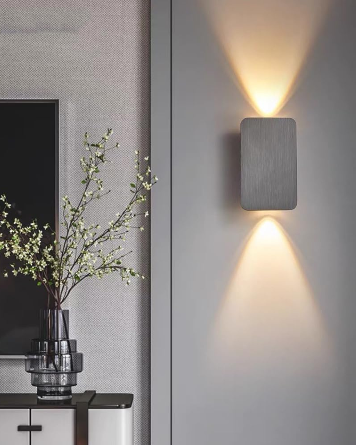 Esselune – Lámpara de pared moderna y minimalista