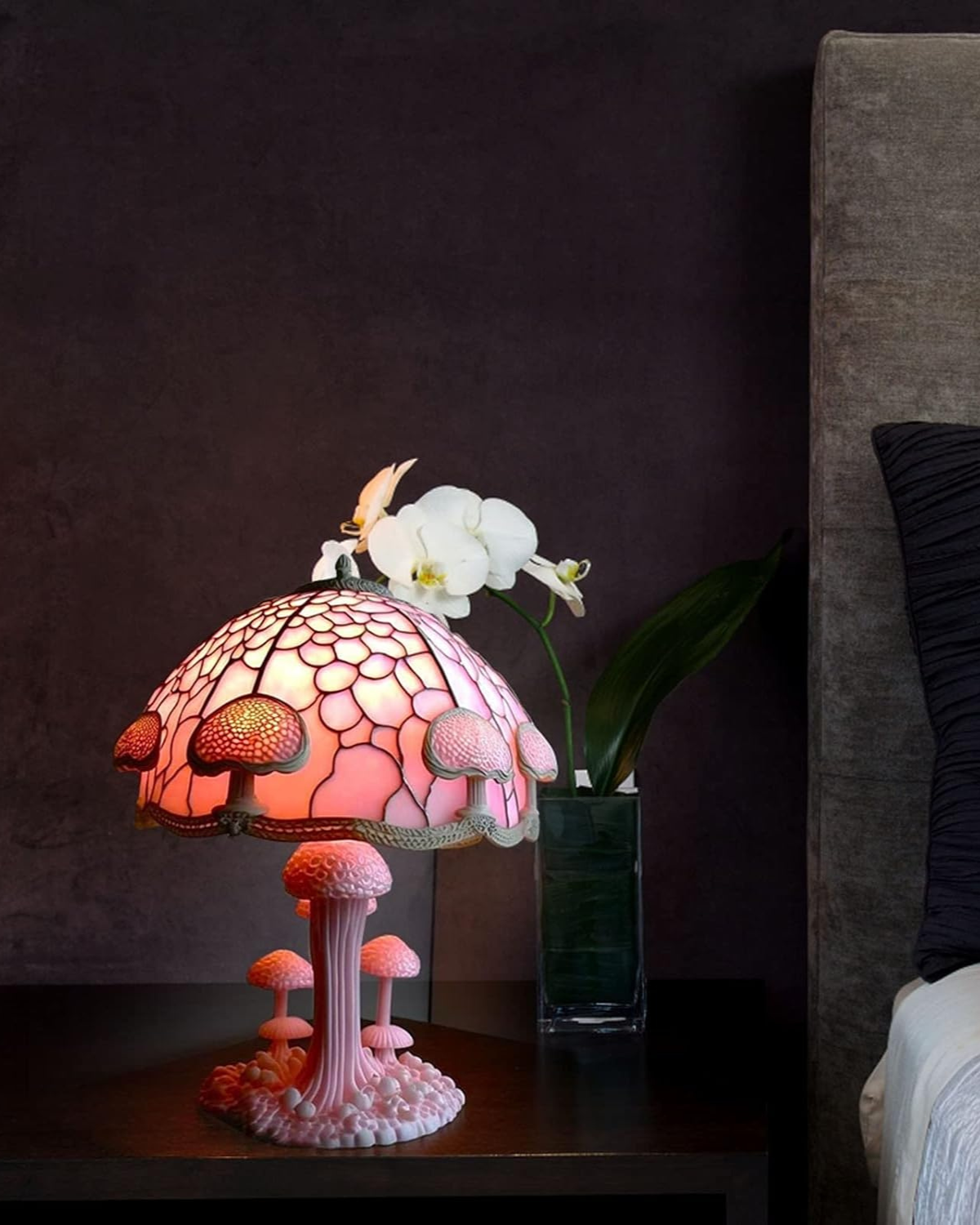 Floravynne – Handcrafted Resin Mushroom Lamp with Vibrant Floral Design and Soothing Ambient Light