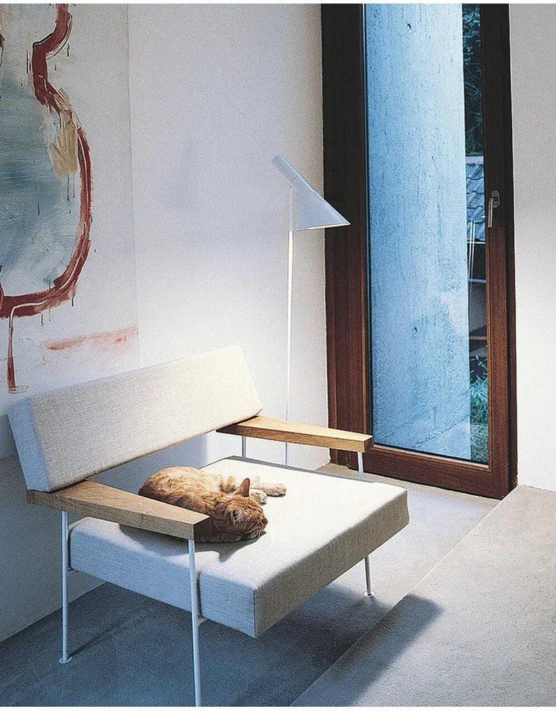 Norvyn – Északi ihletésű egyszerű állólámpa