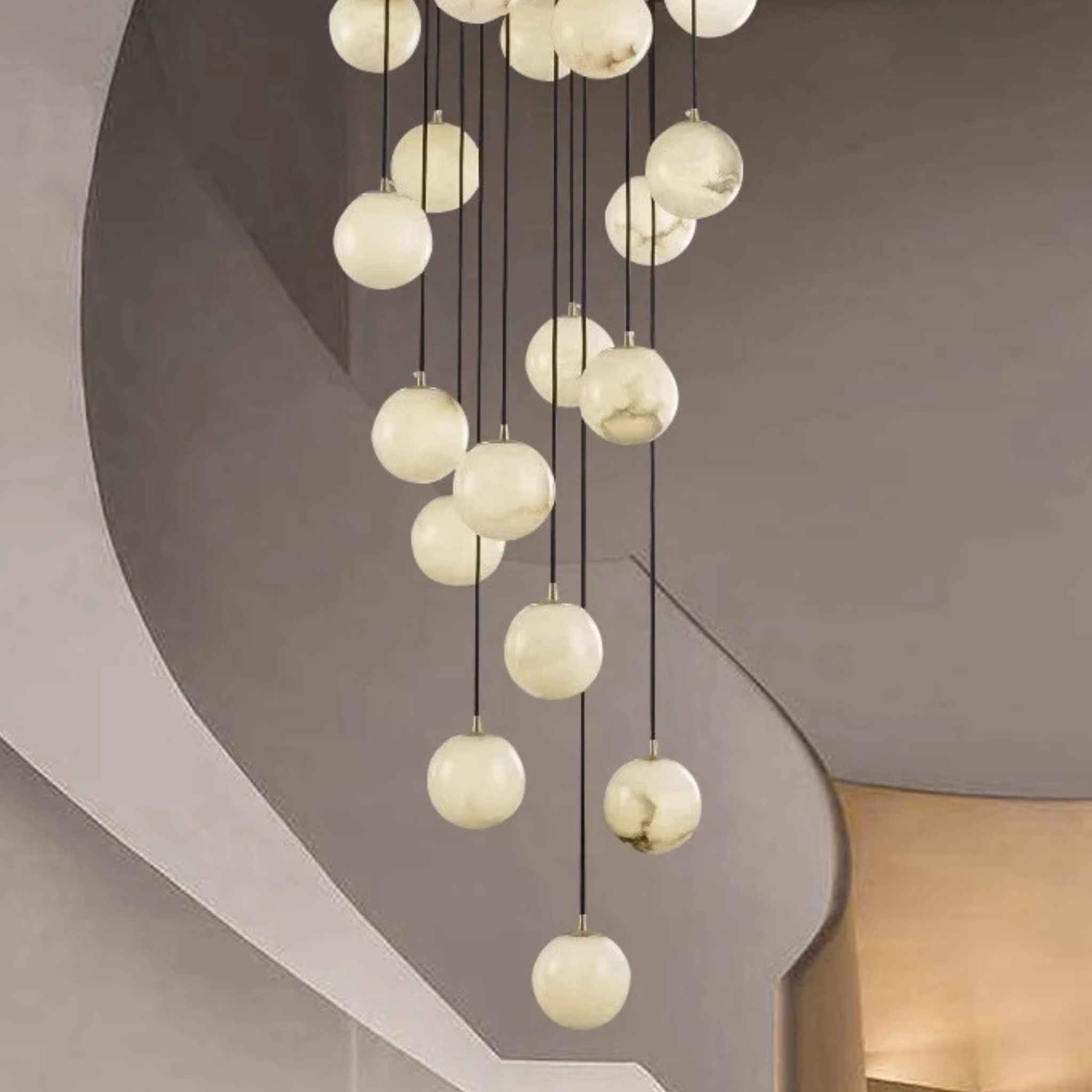 Travira - Lustre moderne à LED pour escalier plafonnier