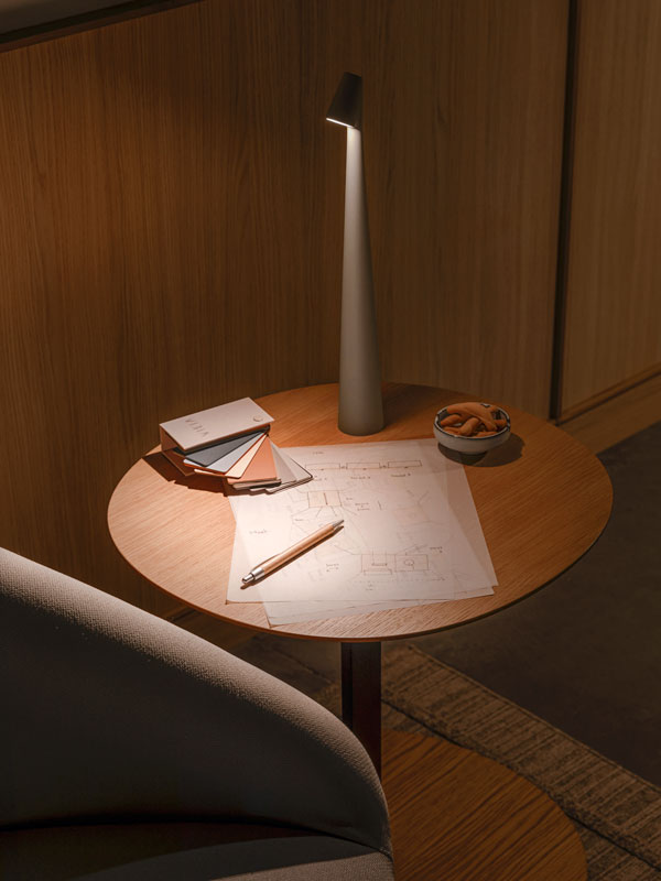 Velmora – Lampe de Table Minimaliste Moderne