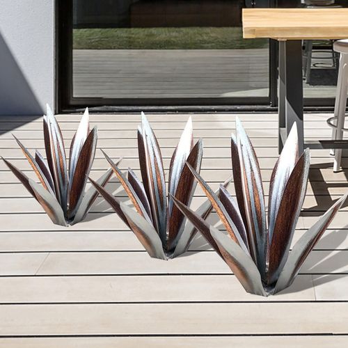 Zarellis – Metal Agave Garden Sculpture Stainless Steel