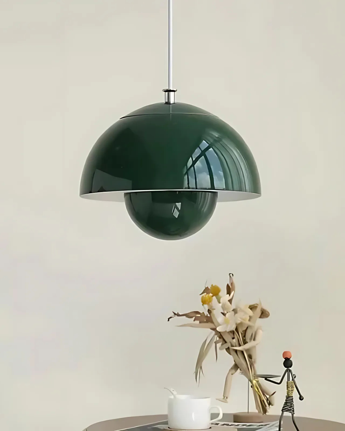 Serenil – Luce Moderna Sospesa a Bagliore