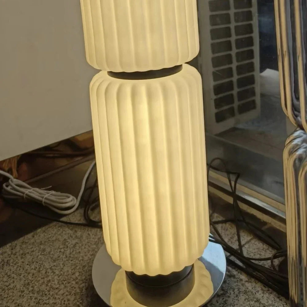 Orvalen – Návrhářská stojací lampa