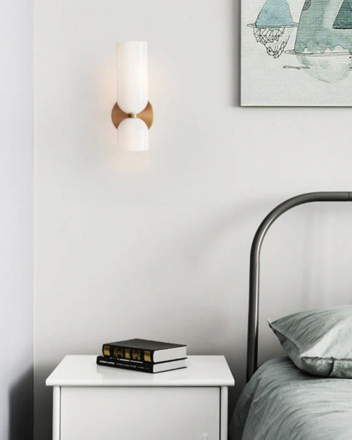 Eternellea – Modern Glass and Iron Wall Lamp