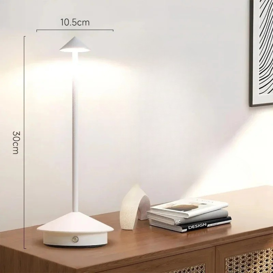 Altrix – Modern alumínium LED újratölthető asztali lámpa