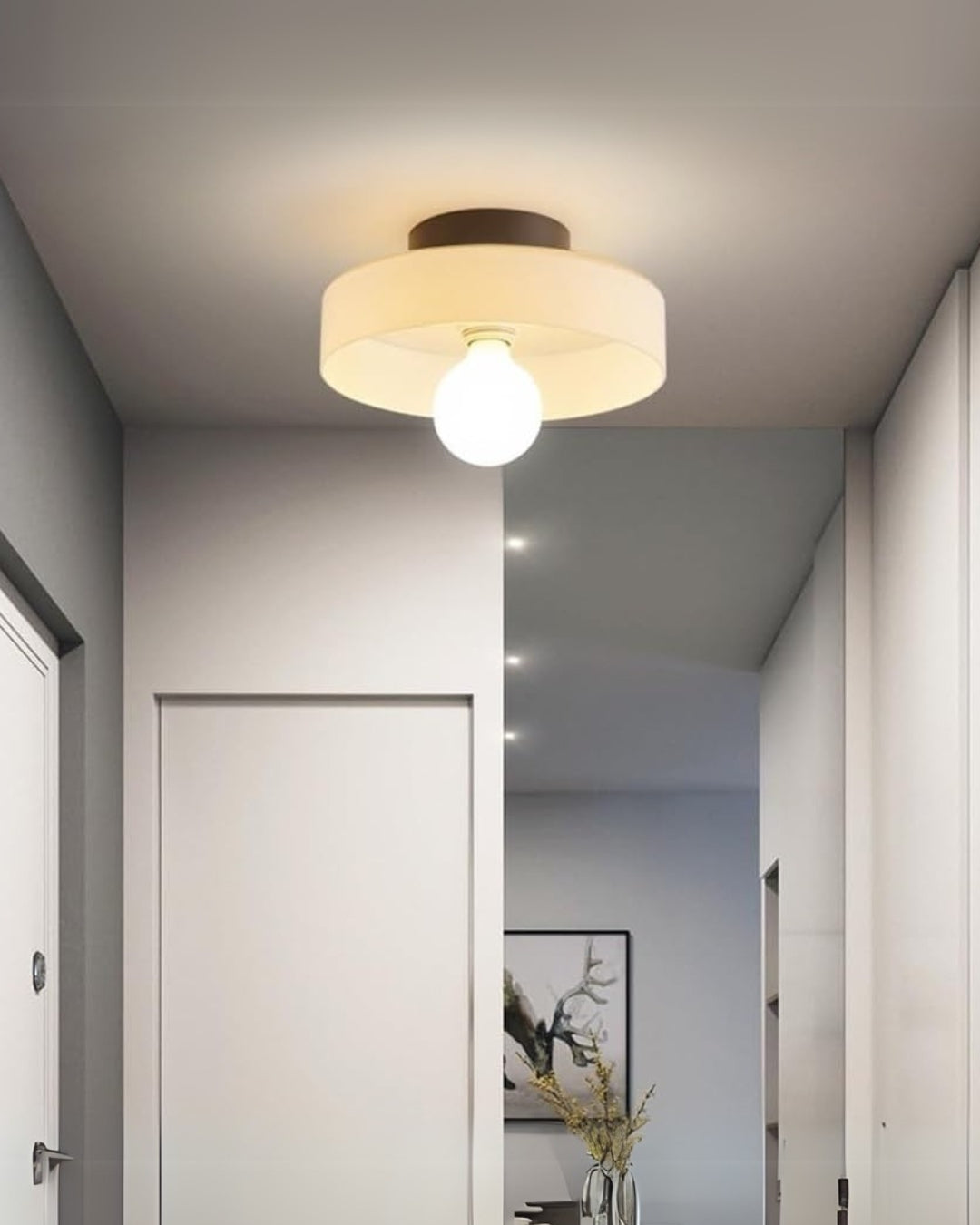 Solurein – Éclat Soleil Minimalist Ceiling and Wall Lamp with Warm Glow