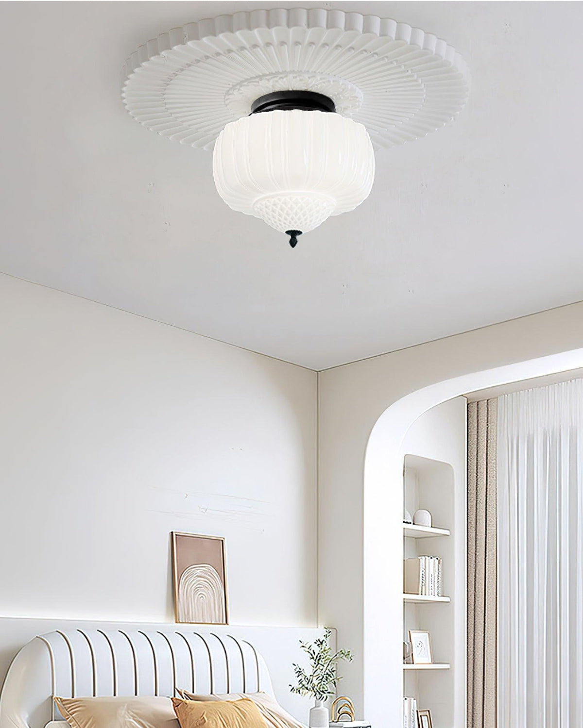 Bourgelle – Megvilágított, bimbóra emlékeztető szobrászati mennyezeti lámpa