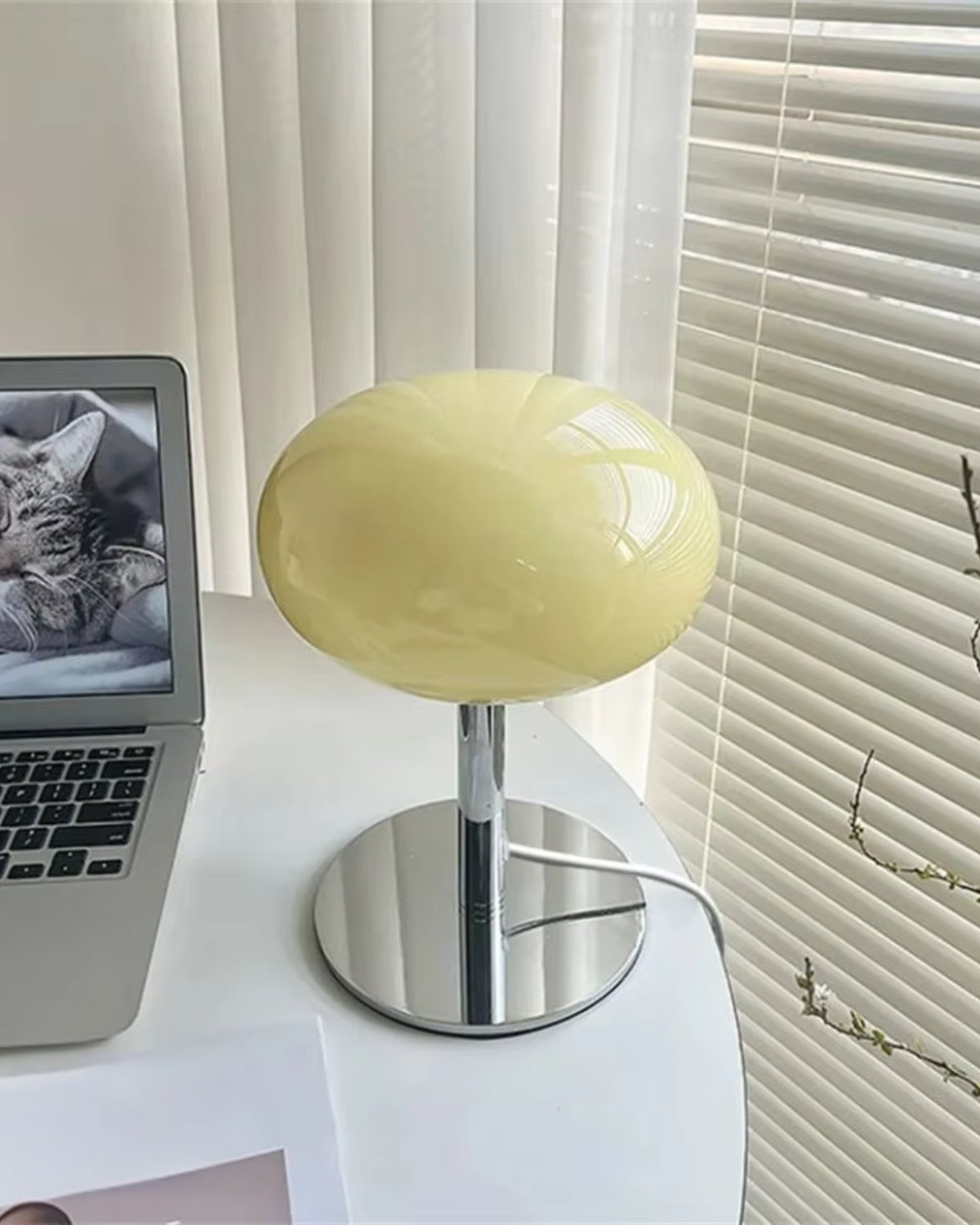 Elarion – Lampada da Tavolo Senza Fili Elegante con Luce LED Dimmerabile