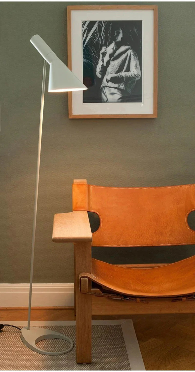 Norvyn – Északi ihletésű egyszerű állólámpa