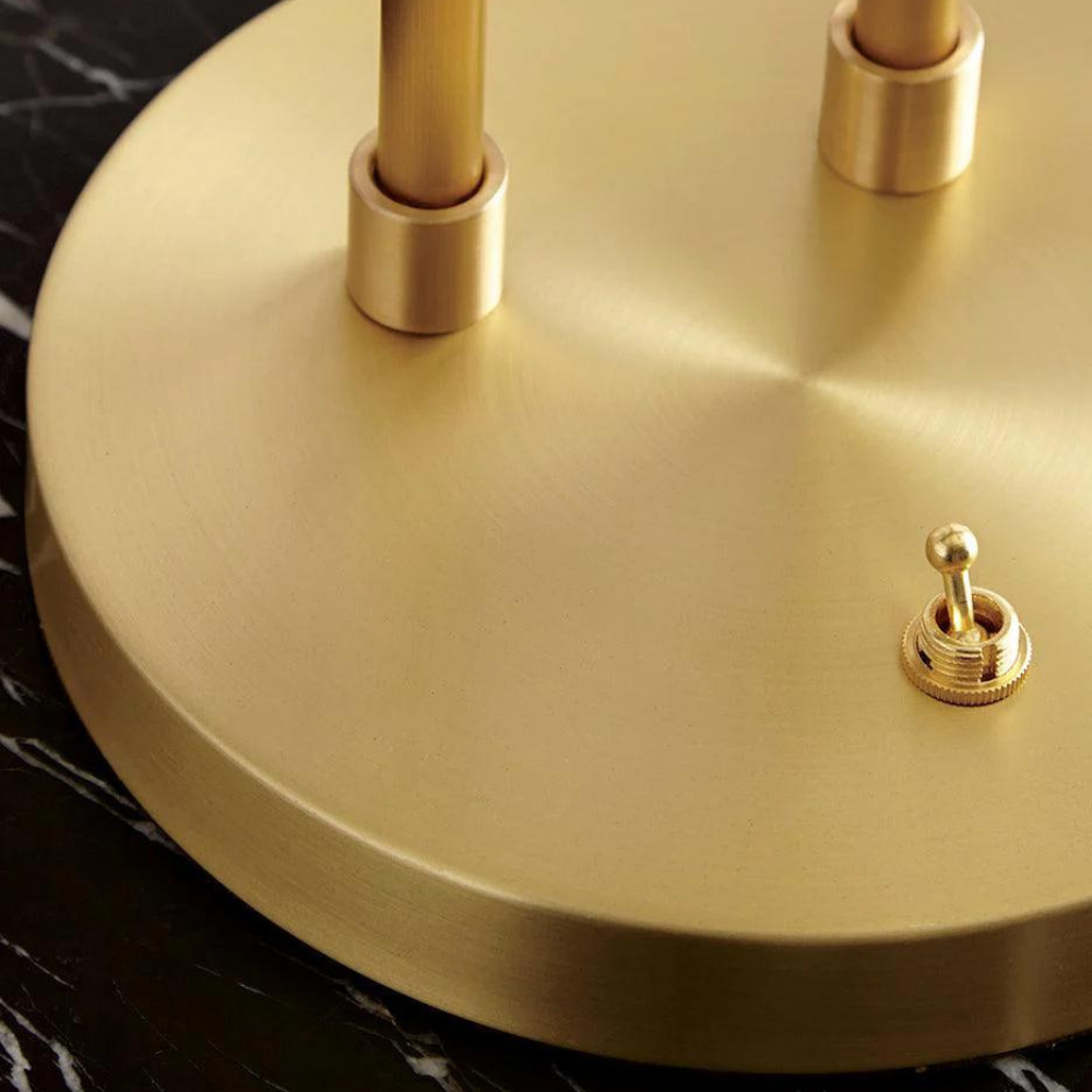 Ormavelle – Eleganza di Fogliame Dorato