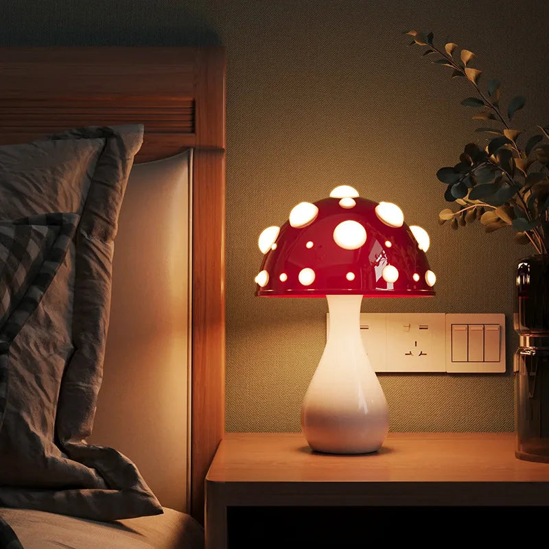 Lumivara - Lampada da tavolo a forma di fungo