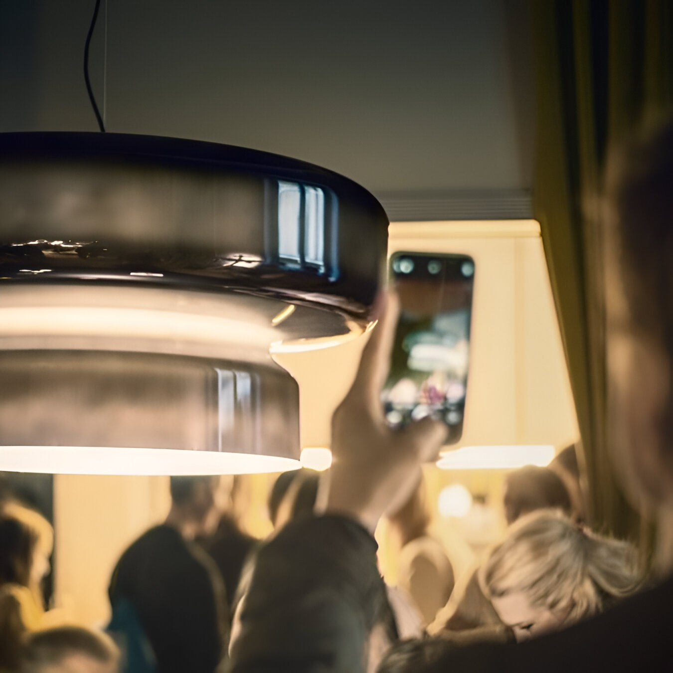 Zerali – Bohemian Style Colored Glass Pendant Light