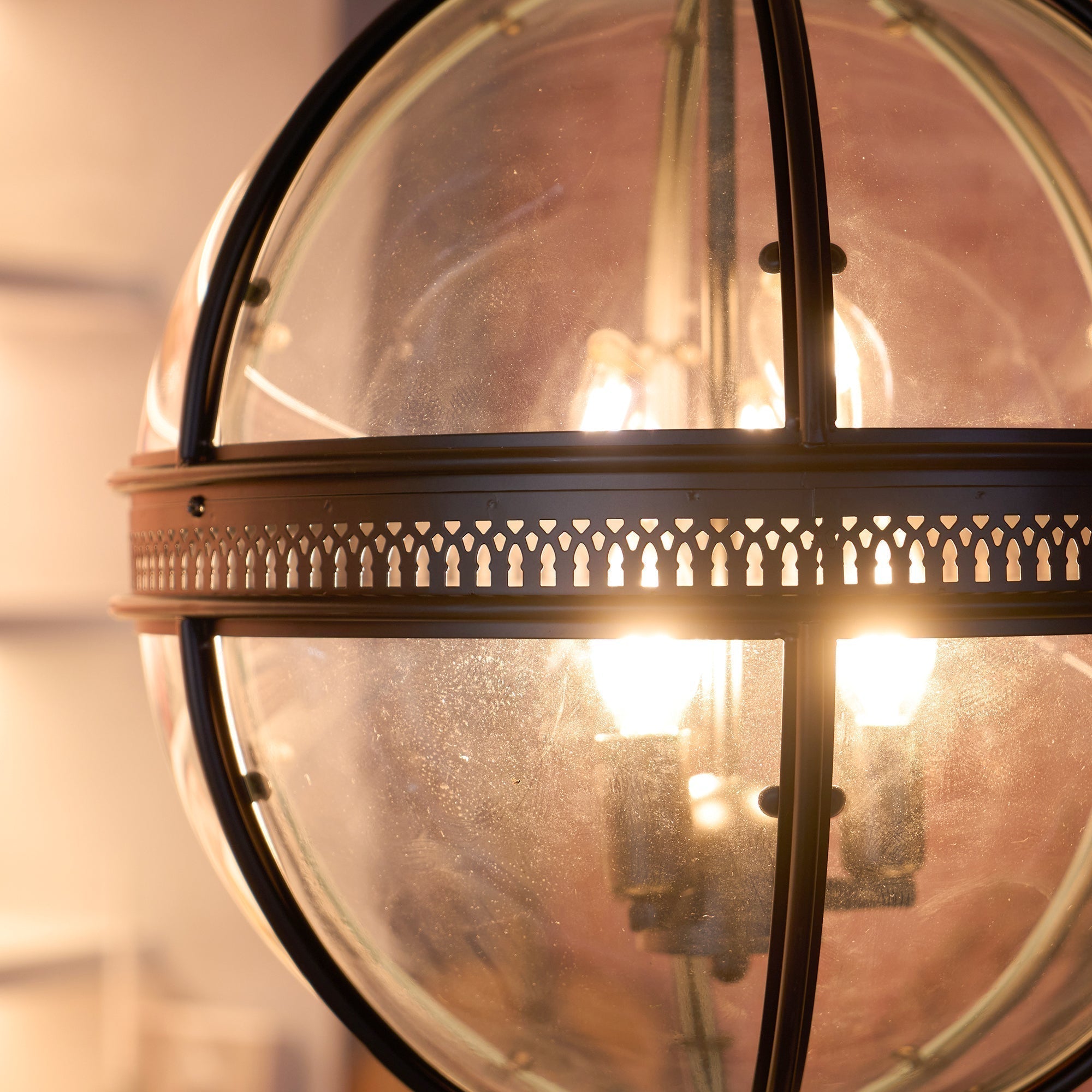 Vnora - Vintage Glass Pendant Light