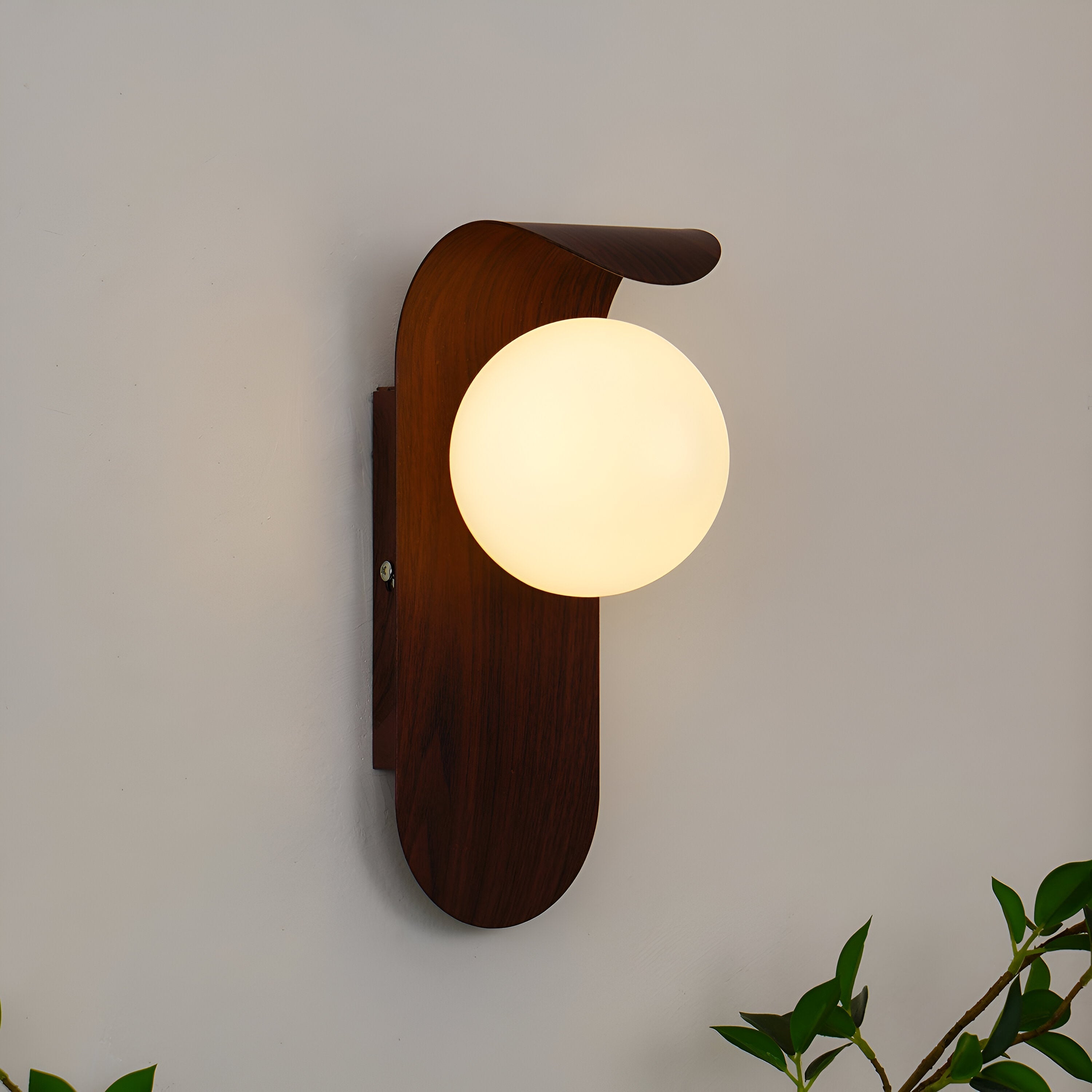 Veyrona – Applique murale en fer et bois minimaliste nordique avec éclairage LED