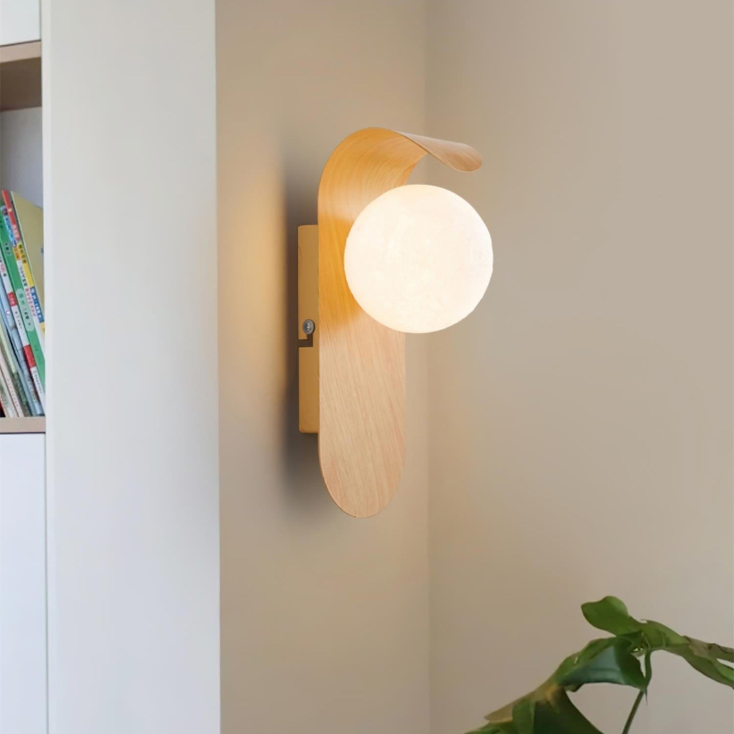Veyrona – Applique murale en fer et bois minimaliste nordique avec éclairage LED