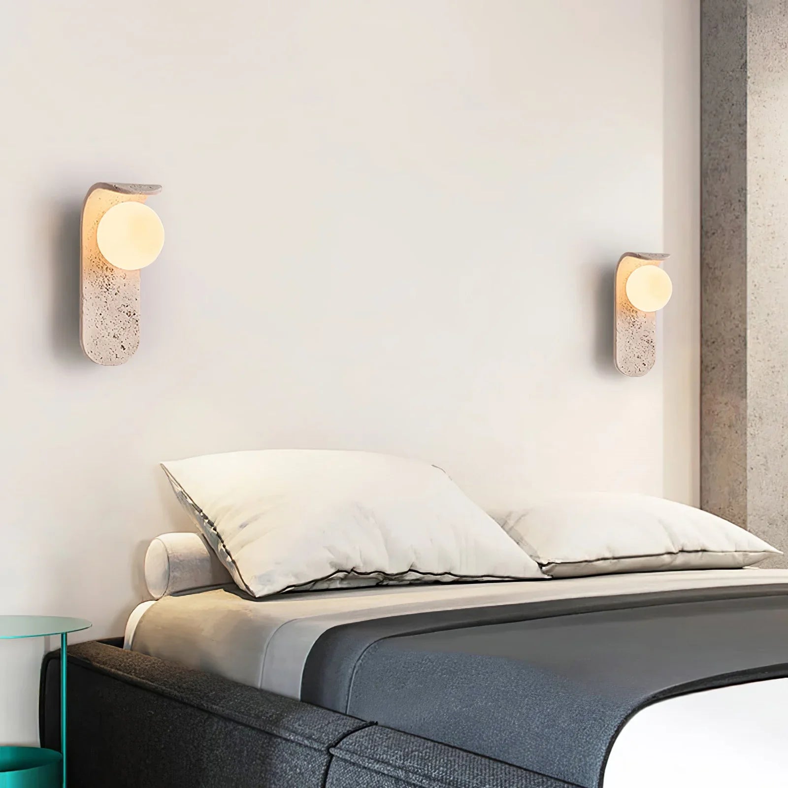 Solvara – Curved Travertine Minimalist Wall Lamp