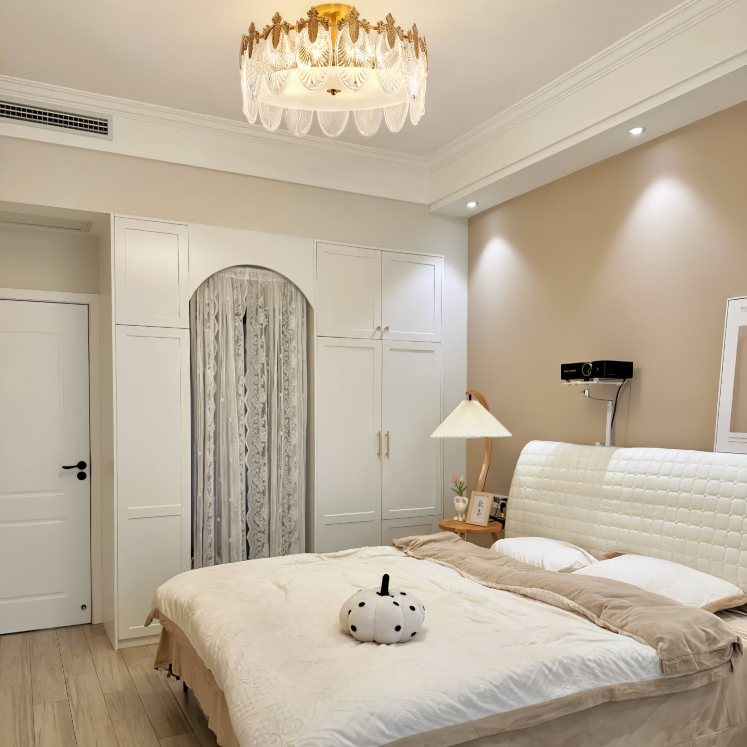 Florevia – Bloom Retro Glass Round Chandelier