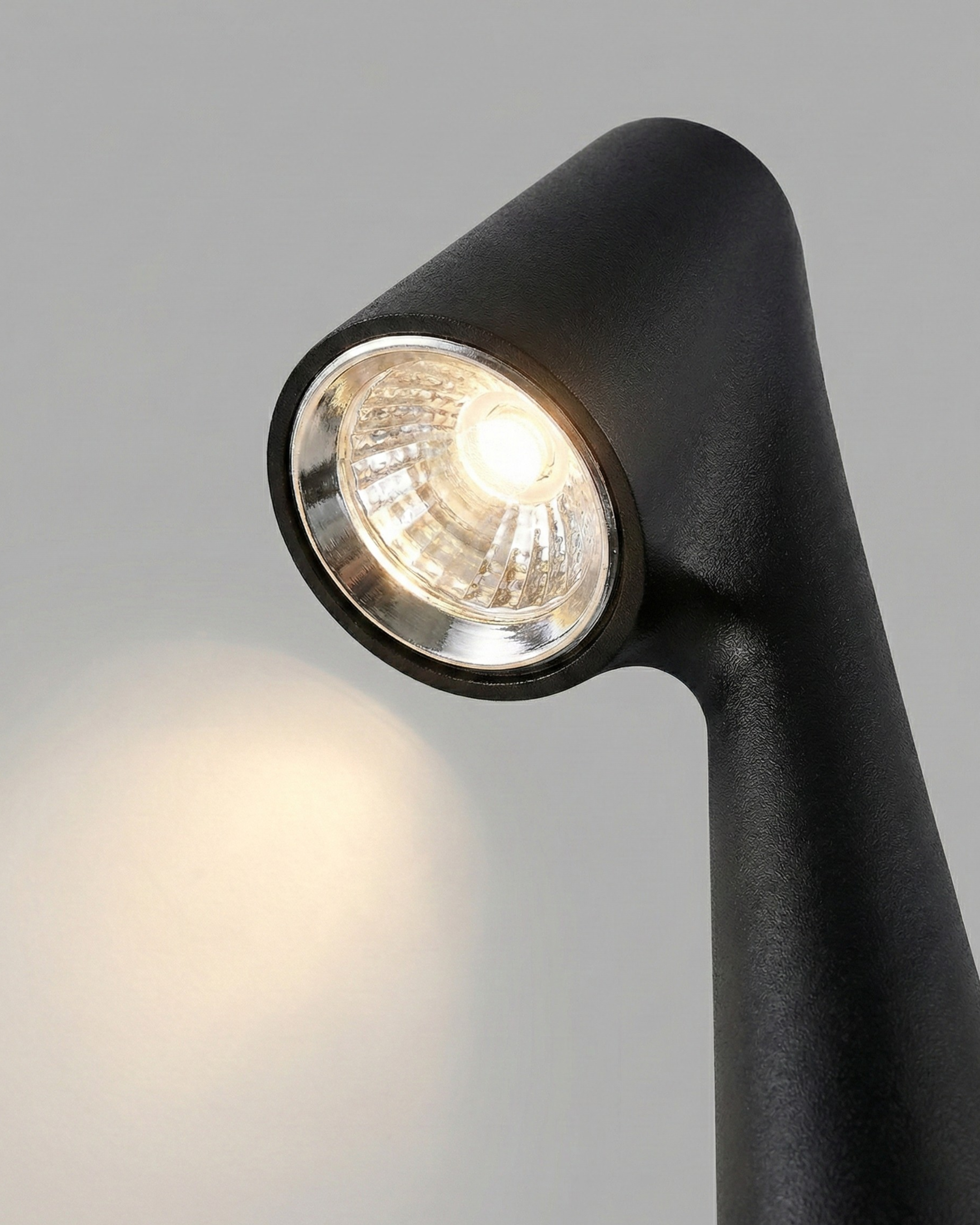 Norelle – Wireless Table Lamp Touch Control