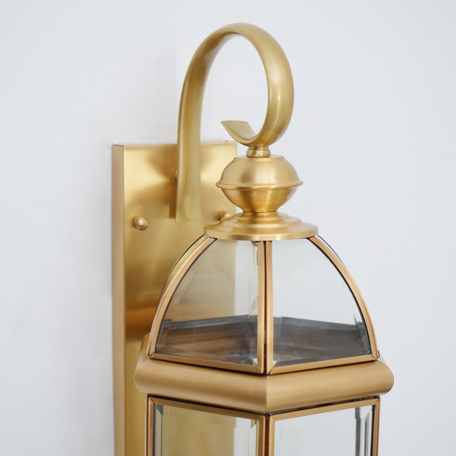 Fenwick - Retro Garden Outdoor IP65 Waterproof Wall Light