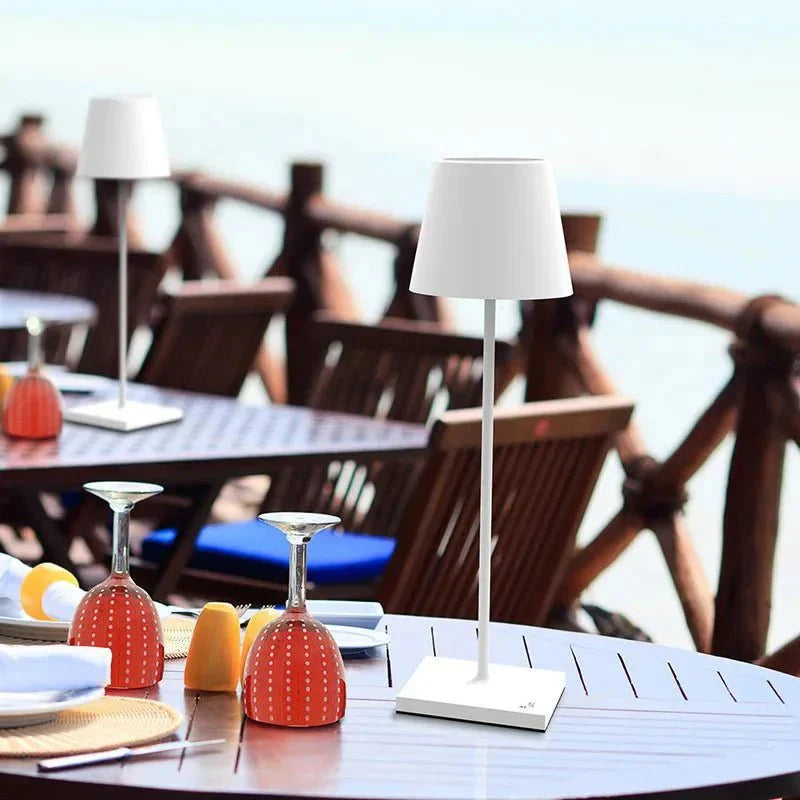 Liora – Wireless Rechargeable Table Lamp