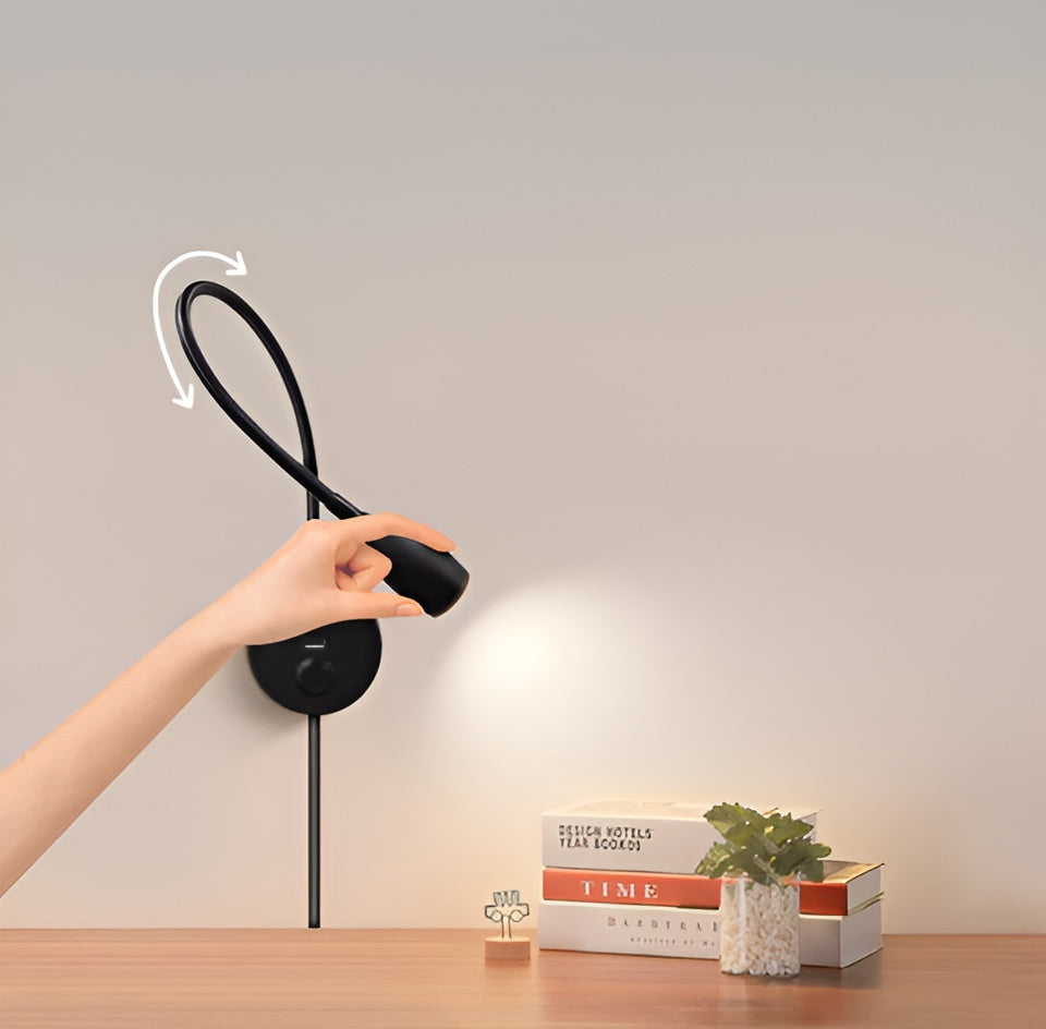 Beam – Nastavitelná nástěnná lampa s dotykovým stmíváním