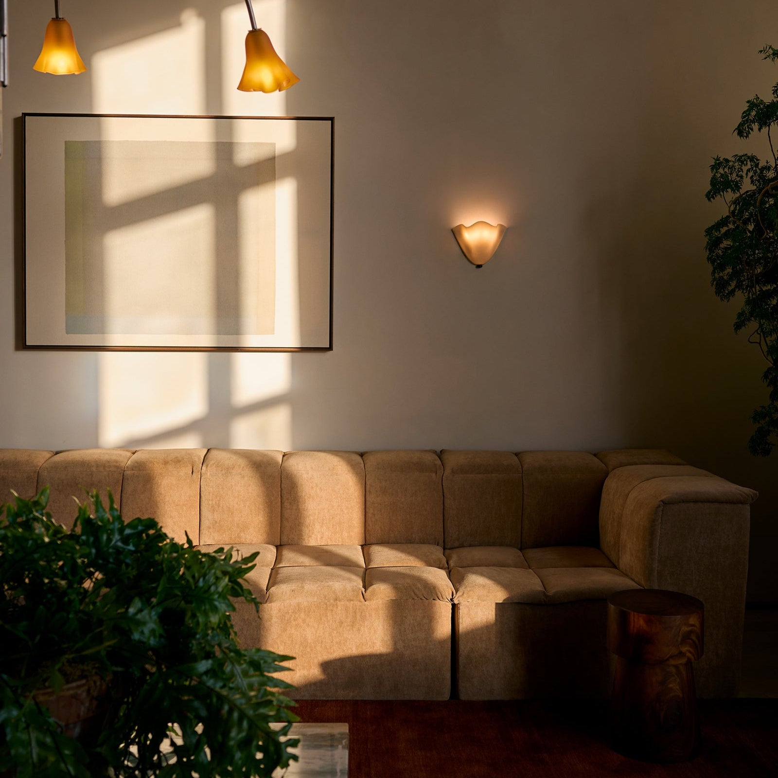 Virelli - Régi színes üveg szoknyás kagyló falilámpa