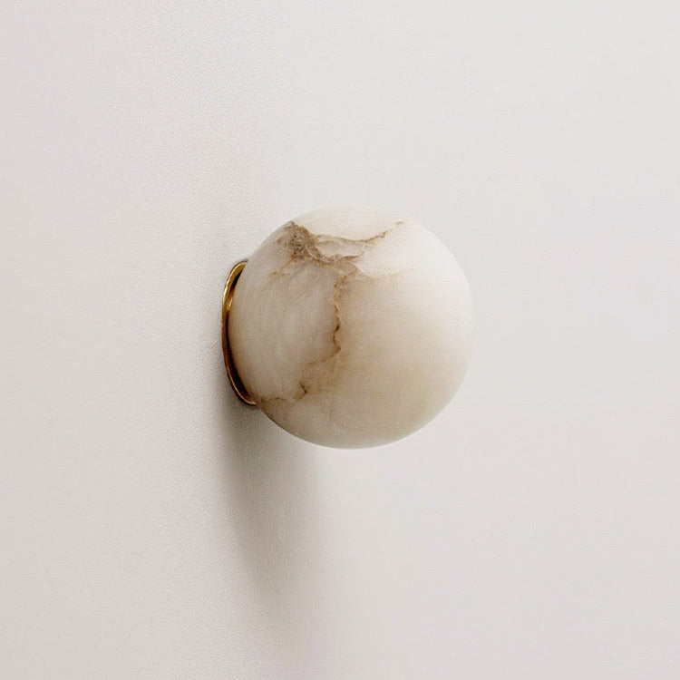Orbellea – Alabastrová Elegance Japandi Mini nástěnná lampa Orb