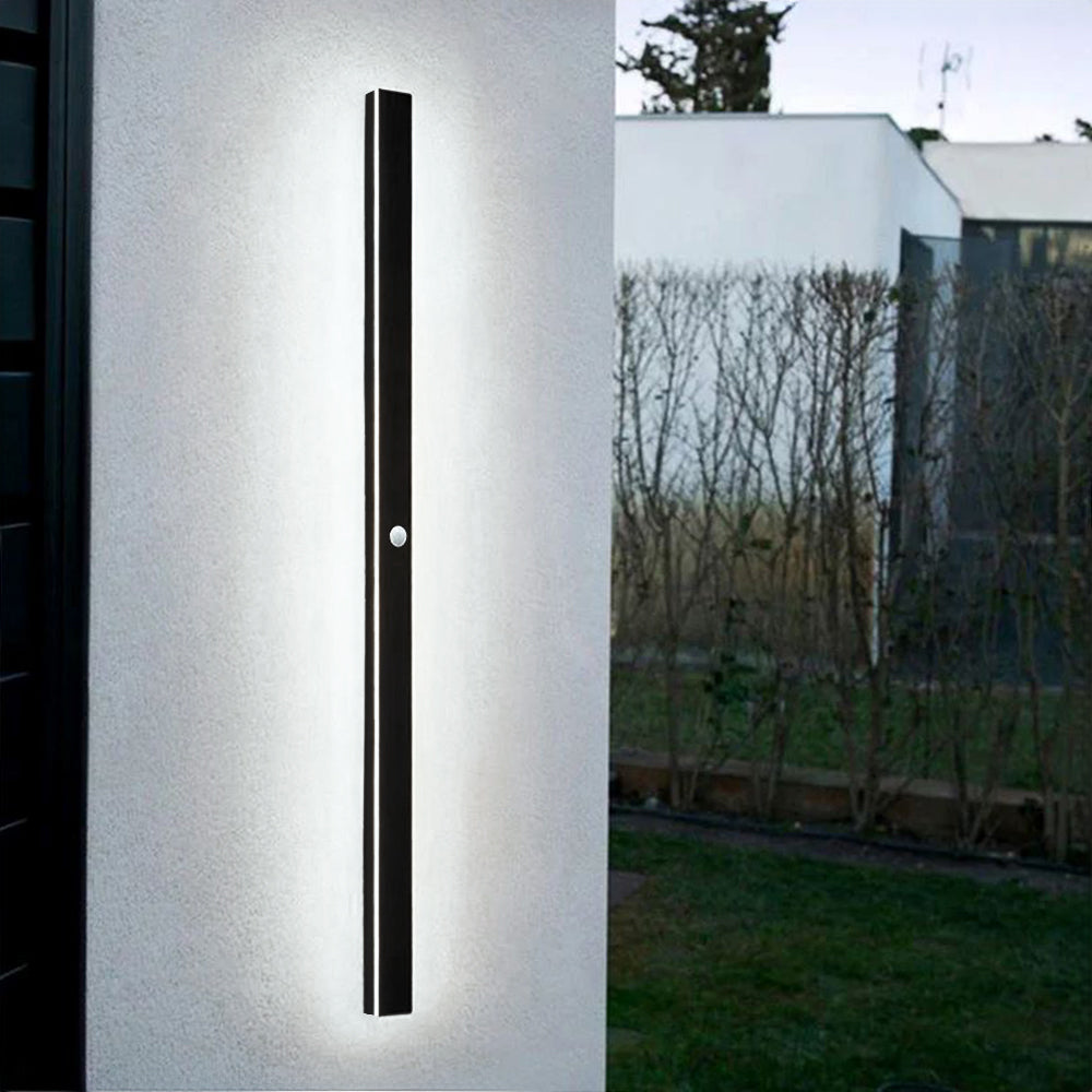Arviona – Minimalistisk vandtæt LED udendørs væglampe sort