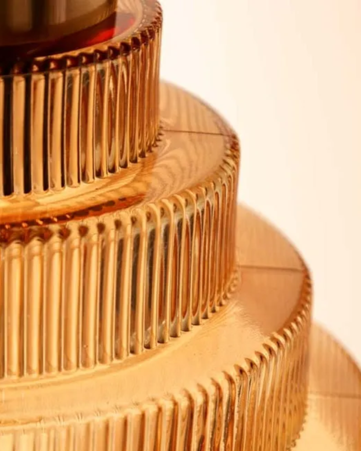 Elarin - Suspension Moderne à Étages