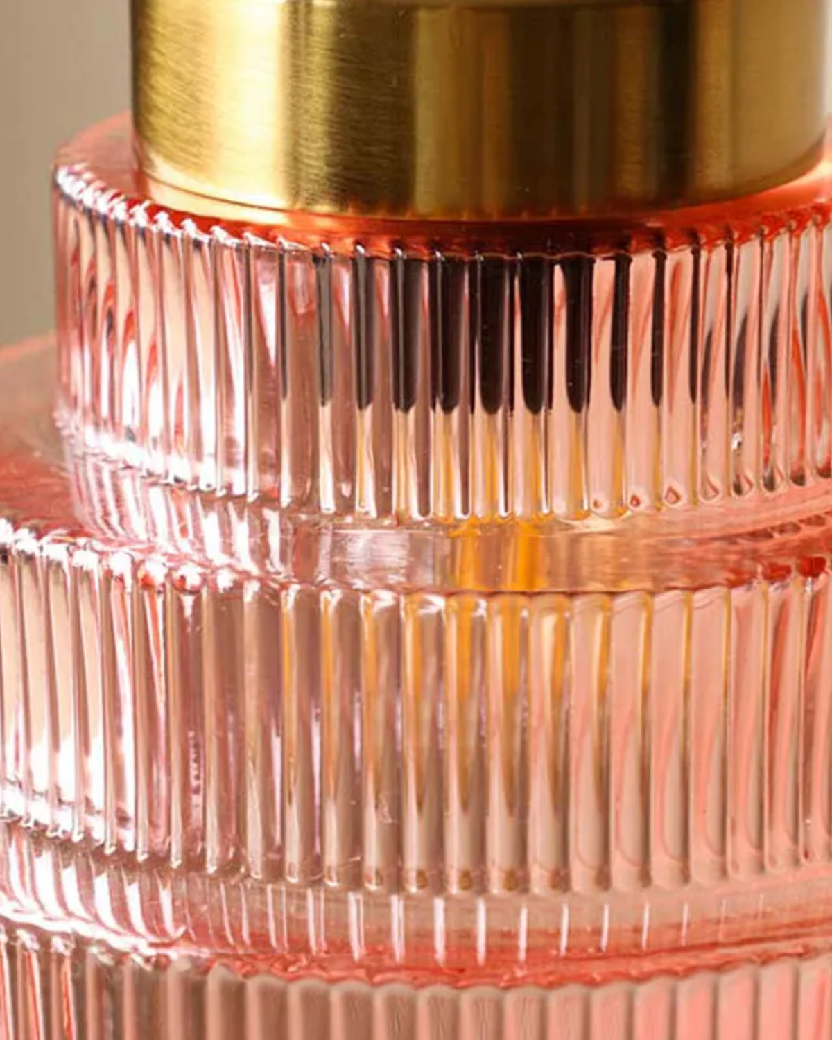 Elarin - Suspension Moderne à Étages