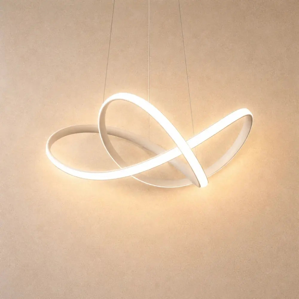 Elysera – Suspension Sculpturale Ruban pour Salle à Manger