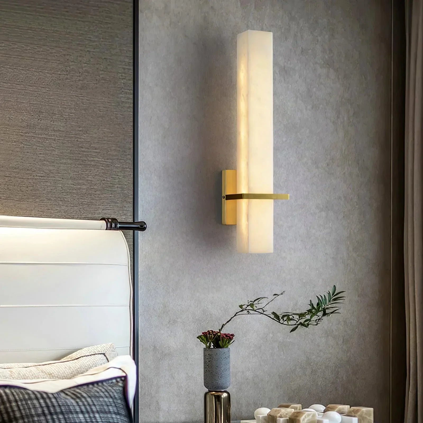 Almoran - Lampă de perete LED din alamă alabastru