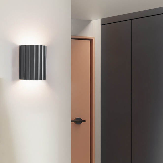 Cylora – Modern Half Cylinder Wall Sconce 1 Light