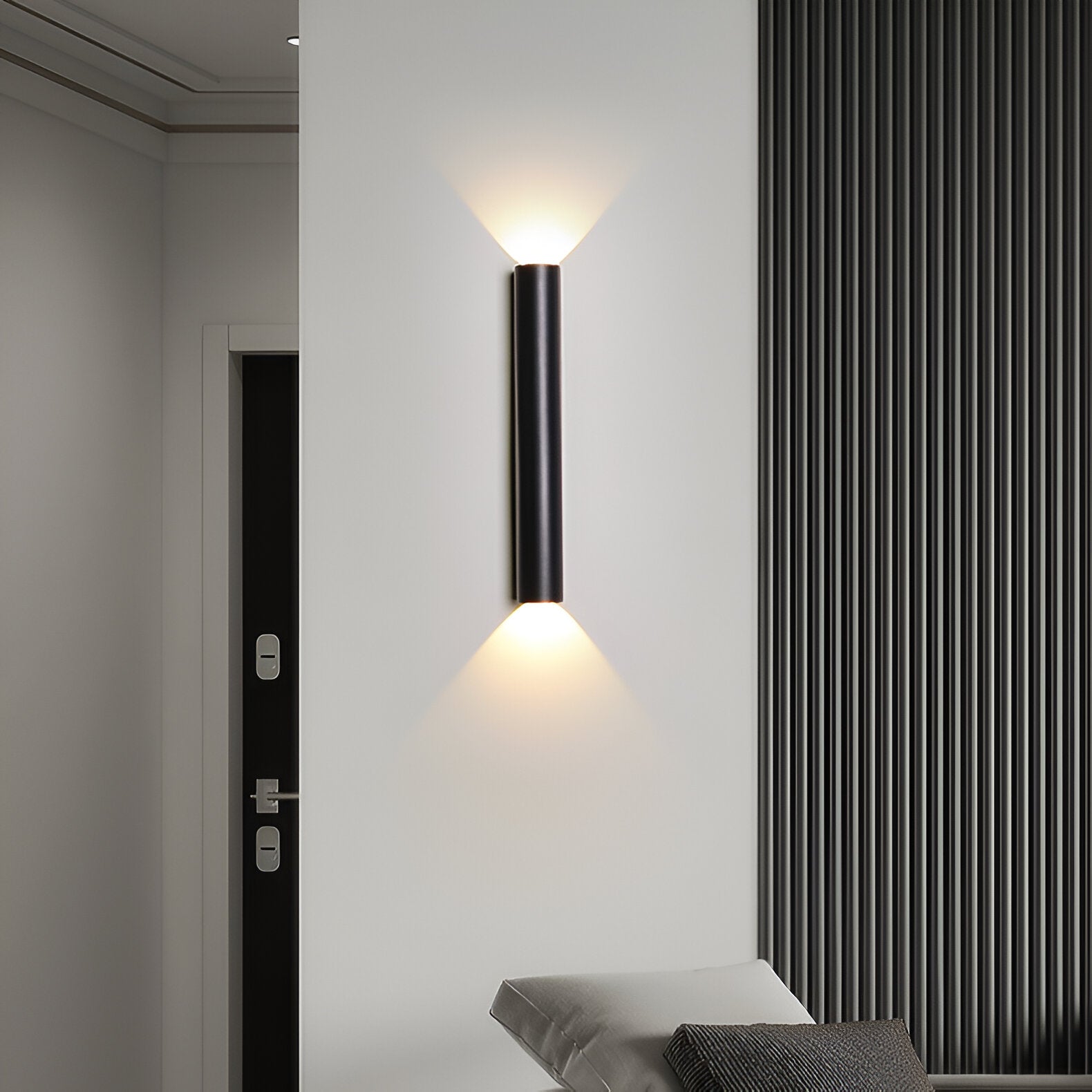 Tubilyn – Nordic Aluminum Long Tube Wall Light