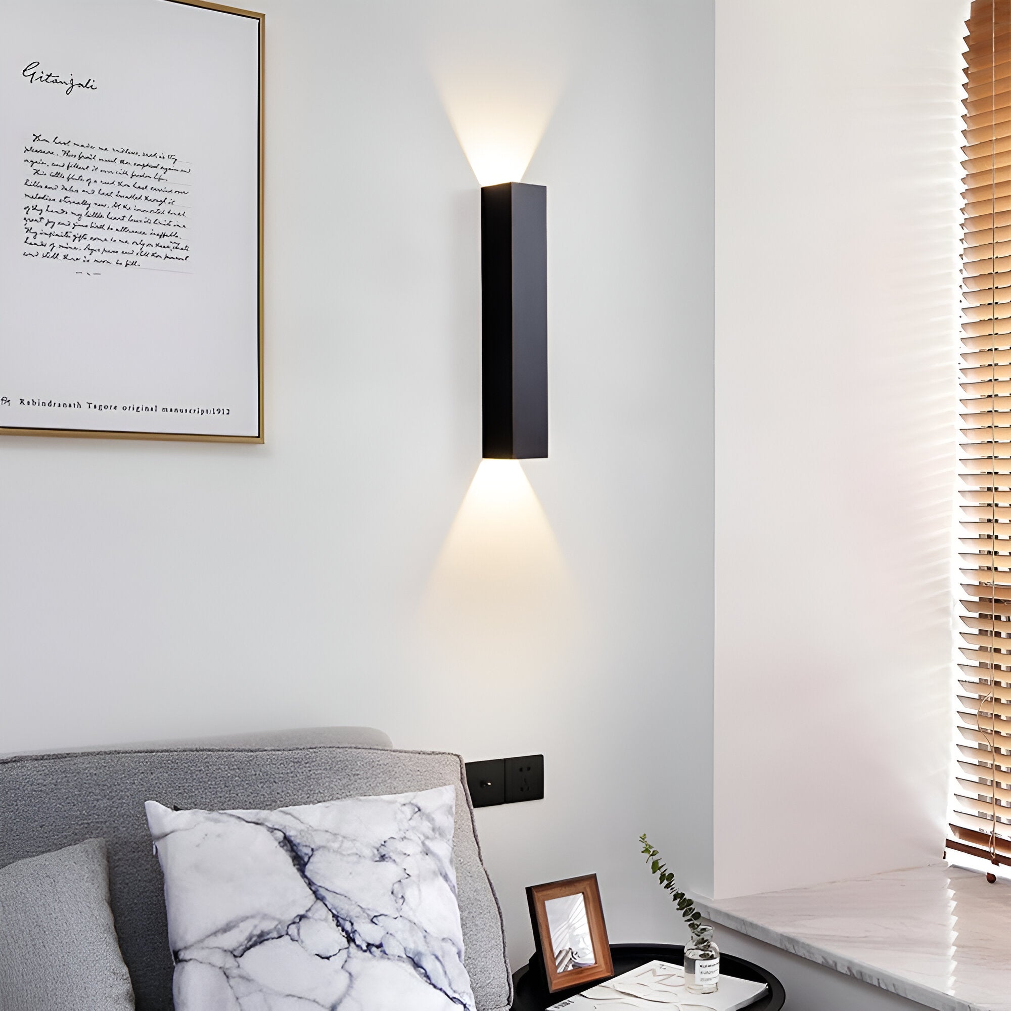 Rectanova – Nordisk Aluminium Rektangulær Linje Væglampe