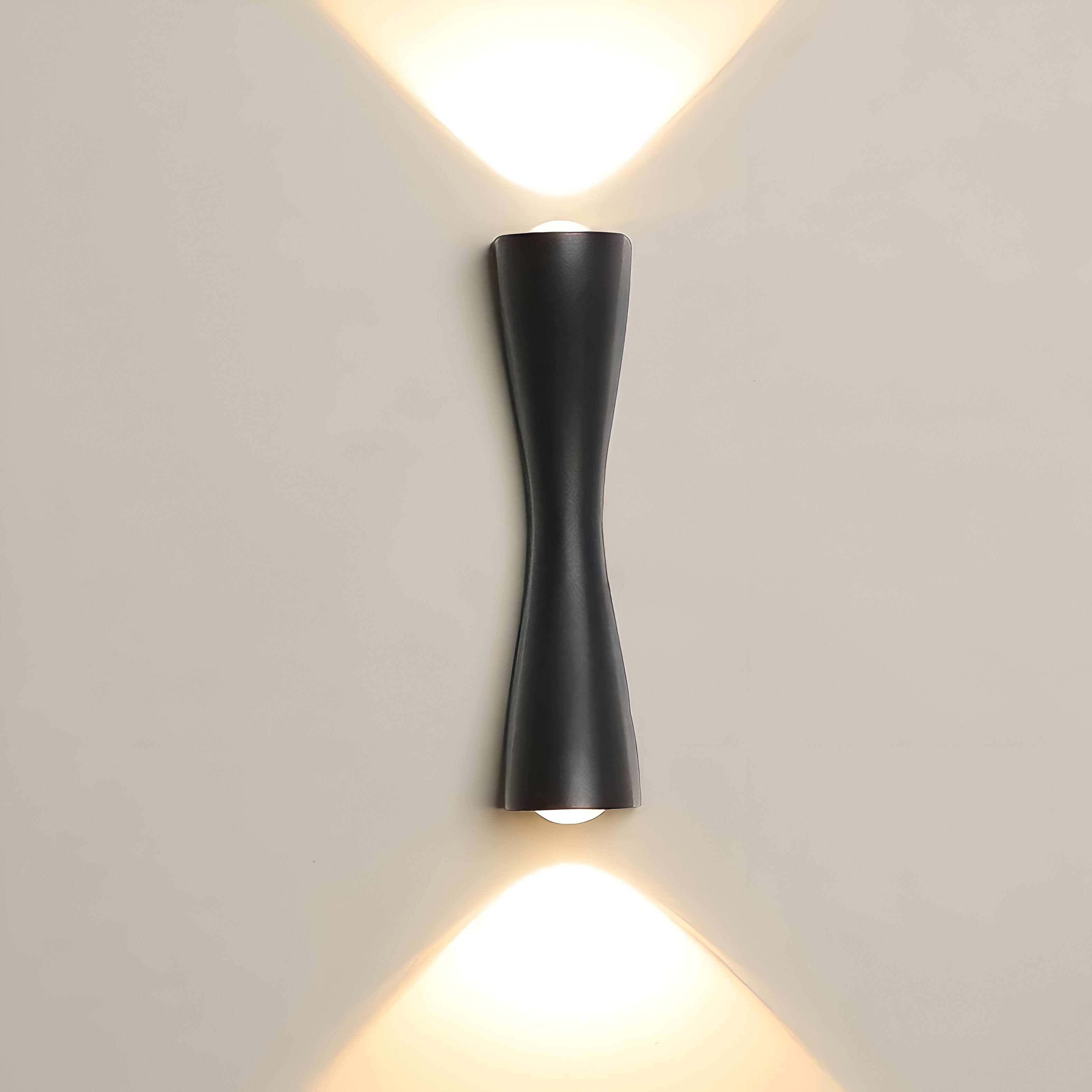 Alumarelle – Nordic Hourglass Aluminum Modern Wall Light