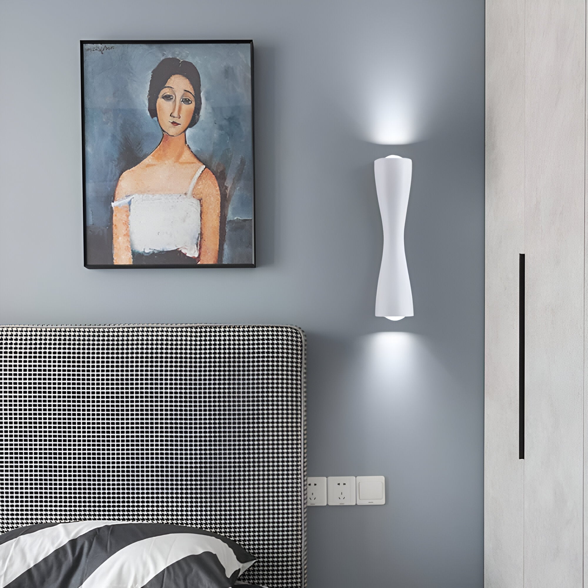 Alumarelle – Nordic Hourglass Aluminum Modern Wall Light