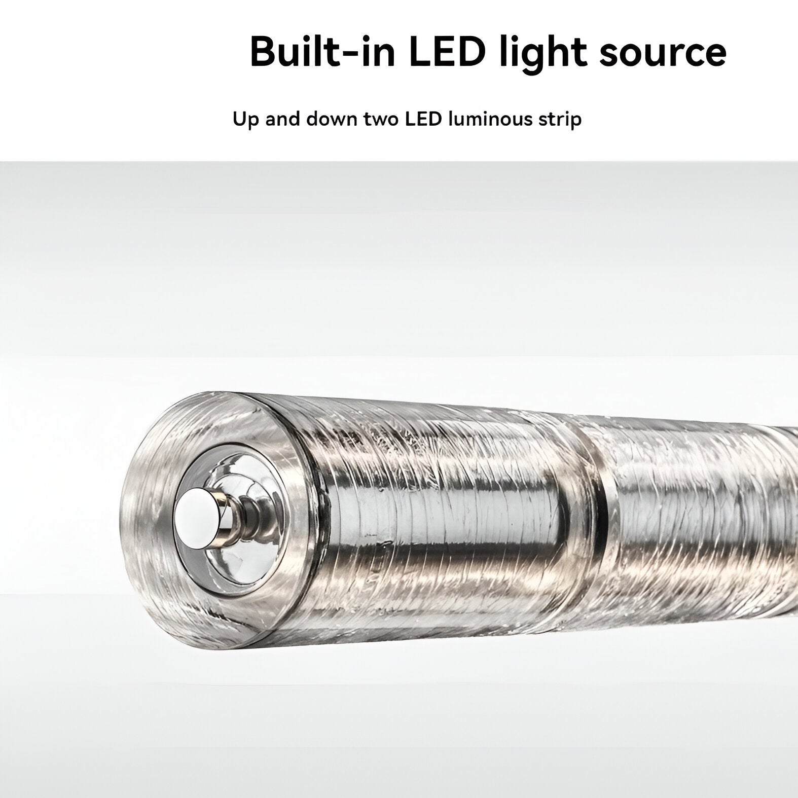 Revion – závěsná lampa z nordického hliníku se skleněným stínidlem