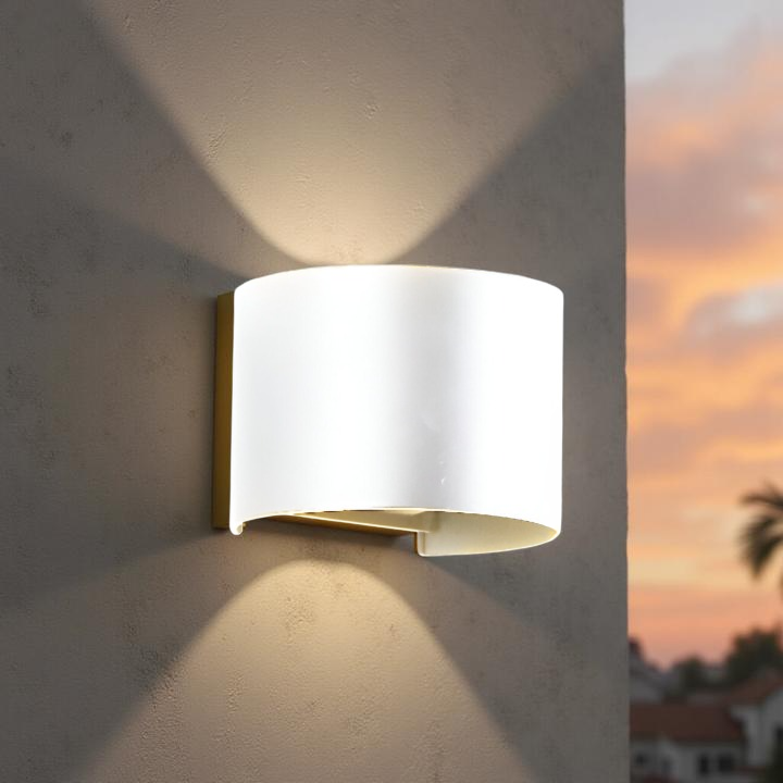 Cirven - Lampada da parete esterna rotonda nordica impermeabile IP65