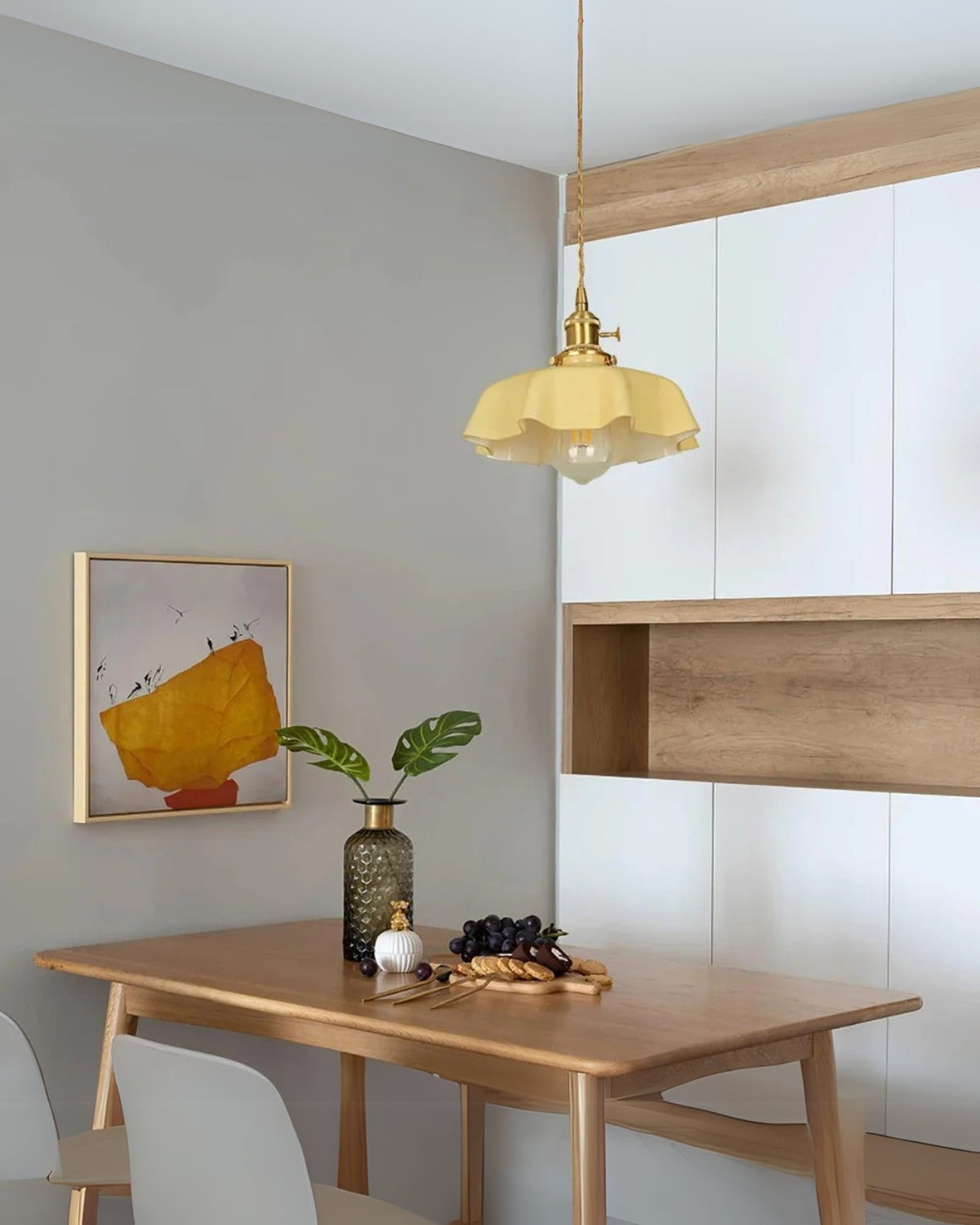 Velmira – Luz Moderna de Resplandor Encantador