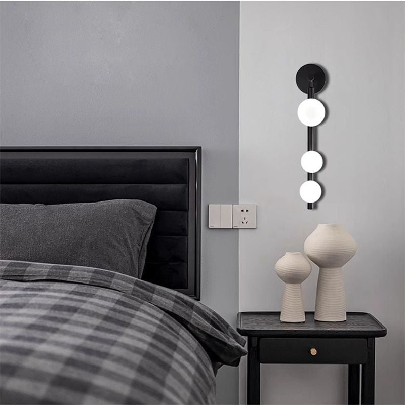 Eloryn – Sculptural Glass Minimalist Wall Light