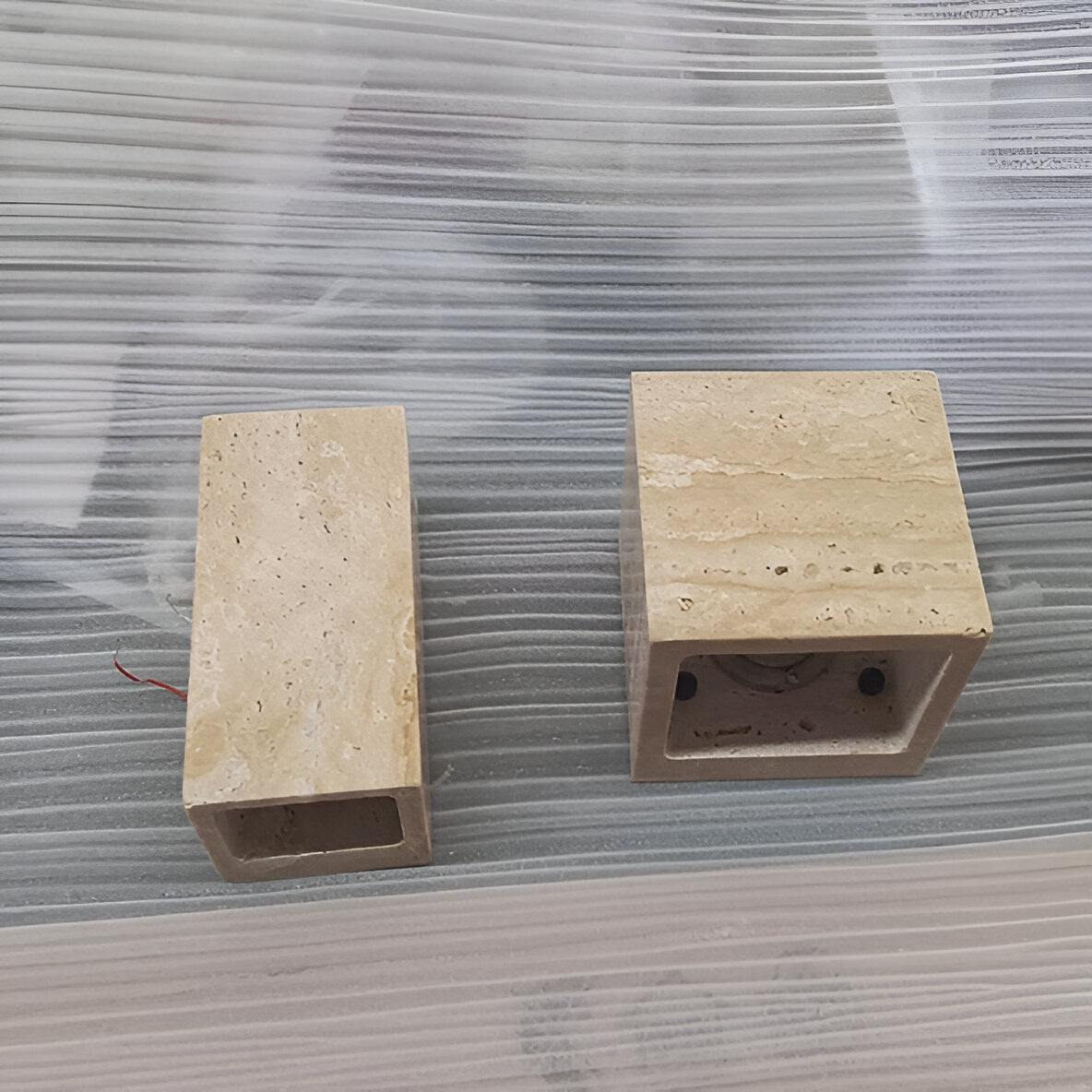 Terravix – Travertine Stone Minimalist Outdoor LED Wall Light