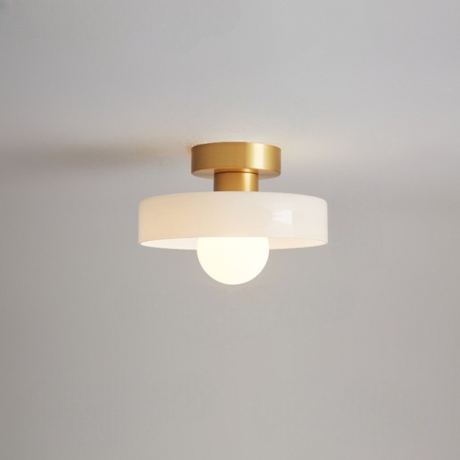 Allebia – Plafonnier Bauhaus Français en Laiton et Verre