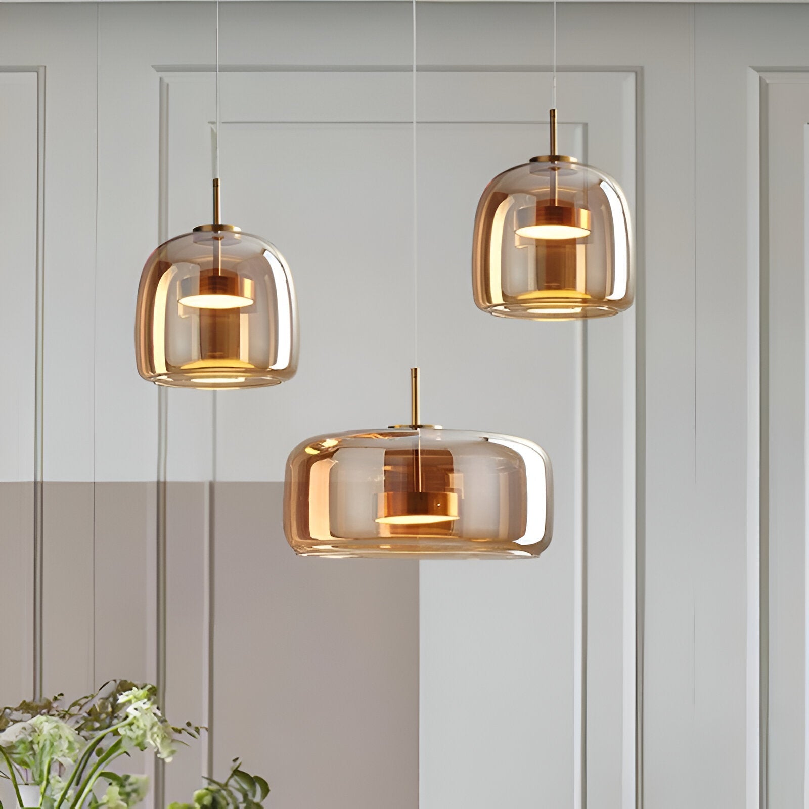 Vetrail - Retro Modern Glass LED Pendant Light