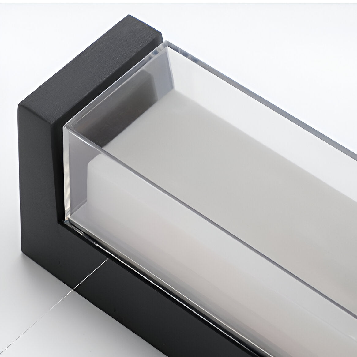 Kavik - Nordisk Op Ned Akryl Vandtæt Minimalistisk Udendørs Væglampe