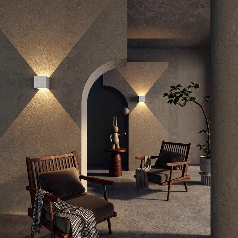 Lumetrax – Minimalist Stone Travertine Cube Wall Light