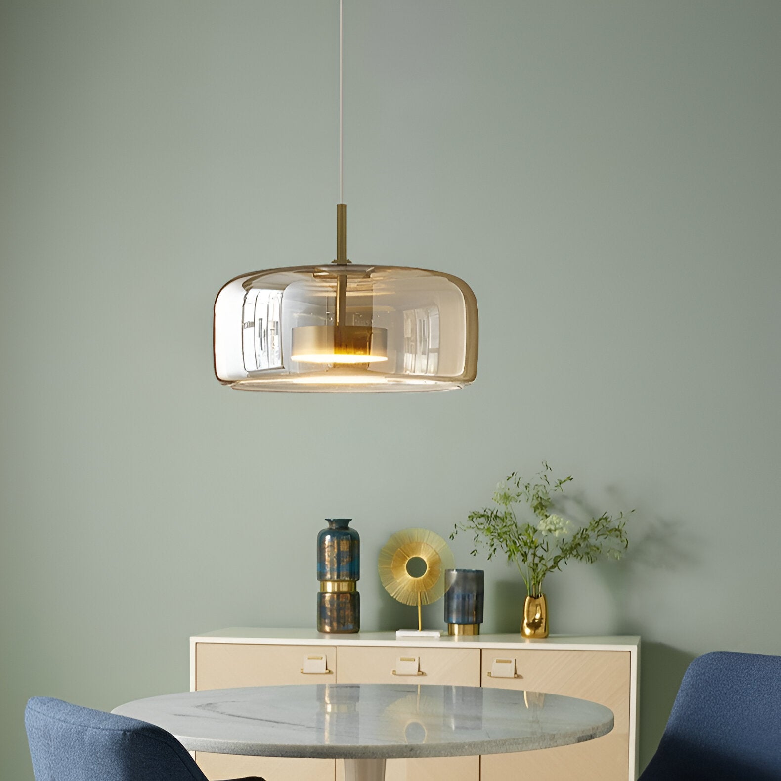 Vetrail - Retro Modern Glass LED Pendant Light