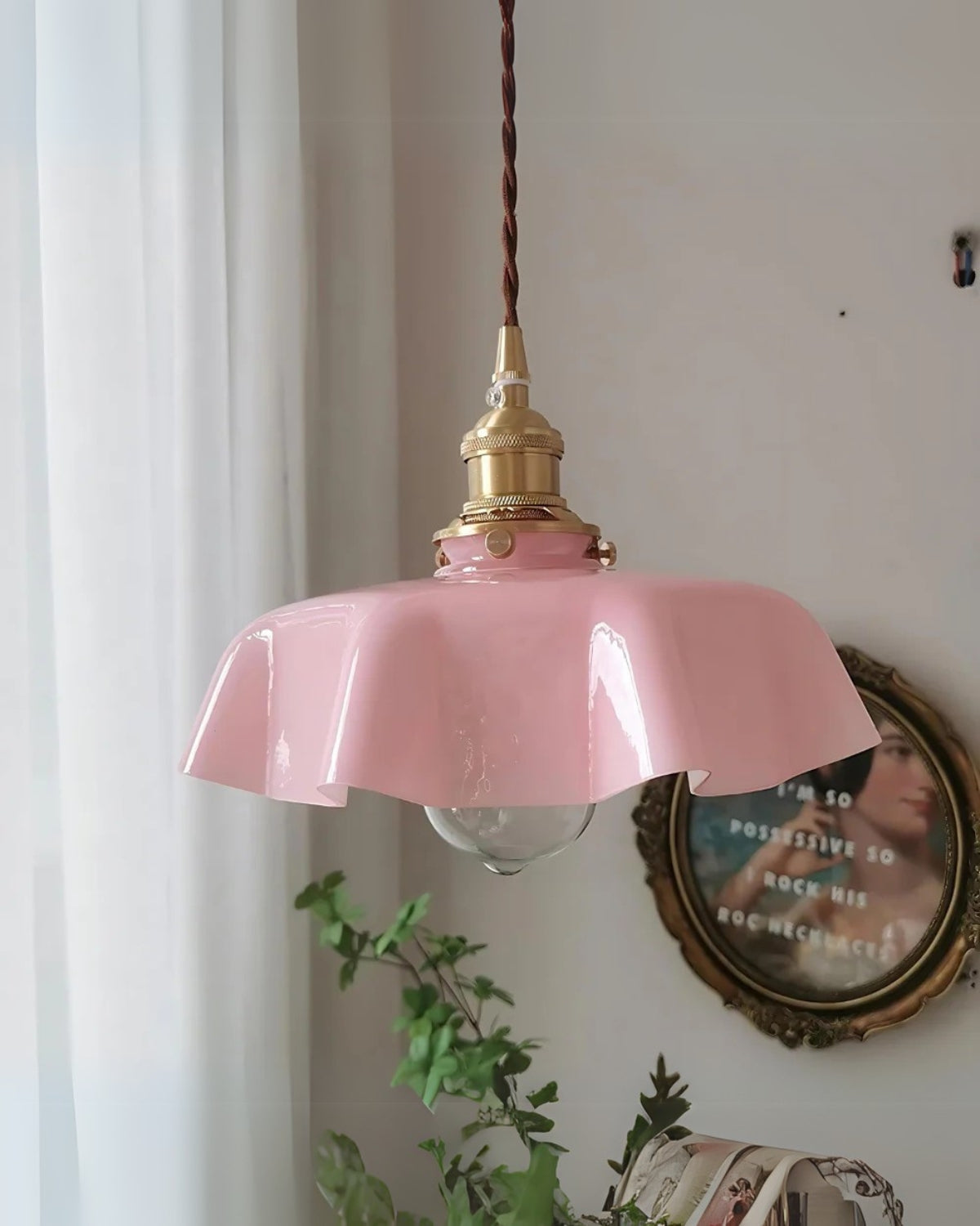 Velmira – Luz Moderna de Resplandor Encantador