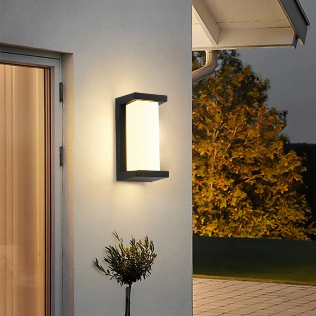 Sorenza – Outdoor Motion Sensor LED Wall Lamp For Garden And Entrance